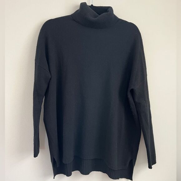 Blossom Cashmere Boxy Black Turtleneck Sweater | Size XS - Picture 2 of 8
